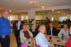 En öl smakar på Carlsberg Bryggerimuseum